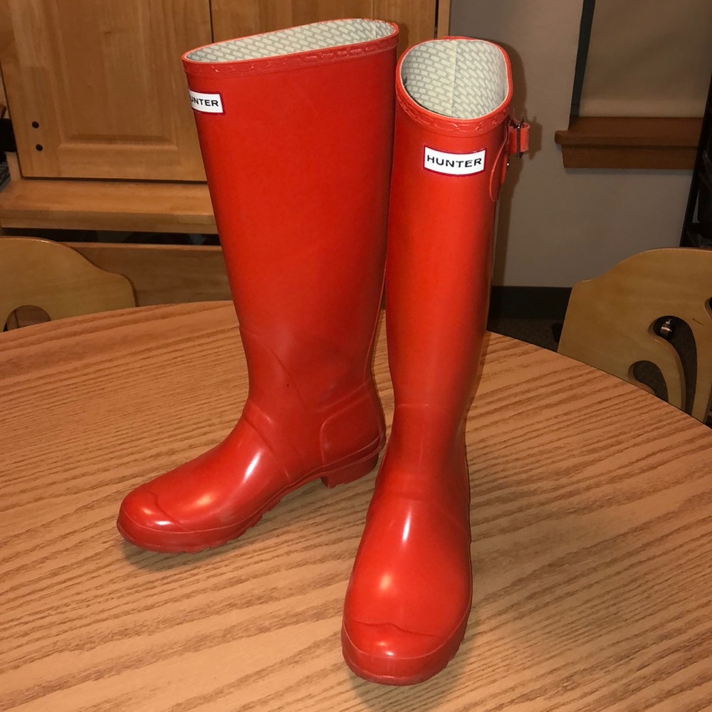 Tall Red Hunter Rain Boots Excellent Condition